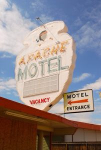 apache-motel-tucumcari-new-mexico-abandoned-mary-anne-erickson