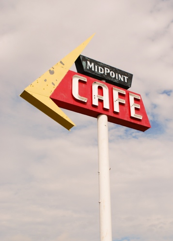 midpoint-cafe-adrian-texas-mary-anne-erickson
