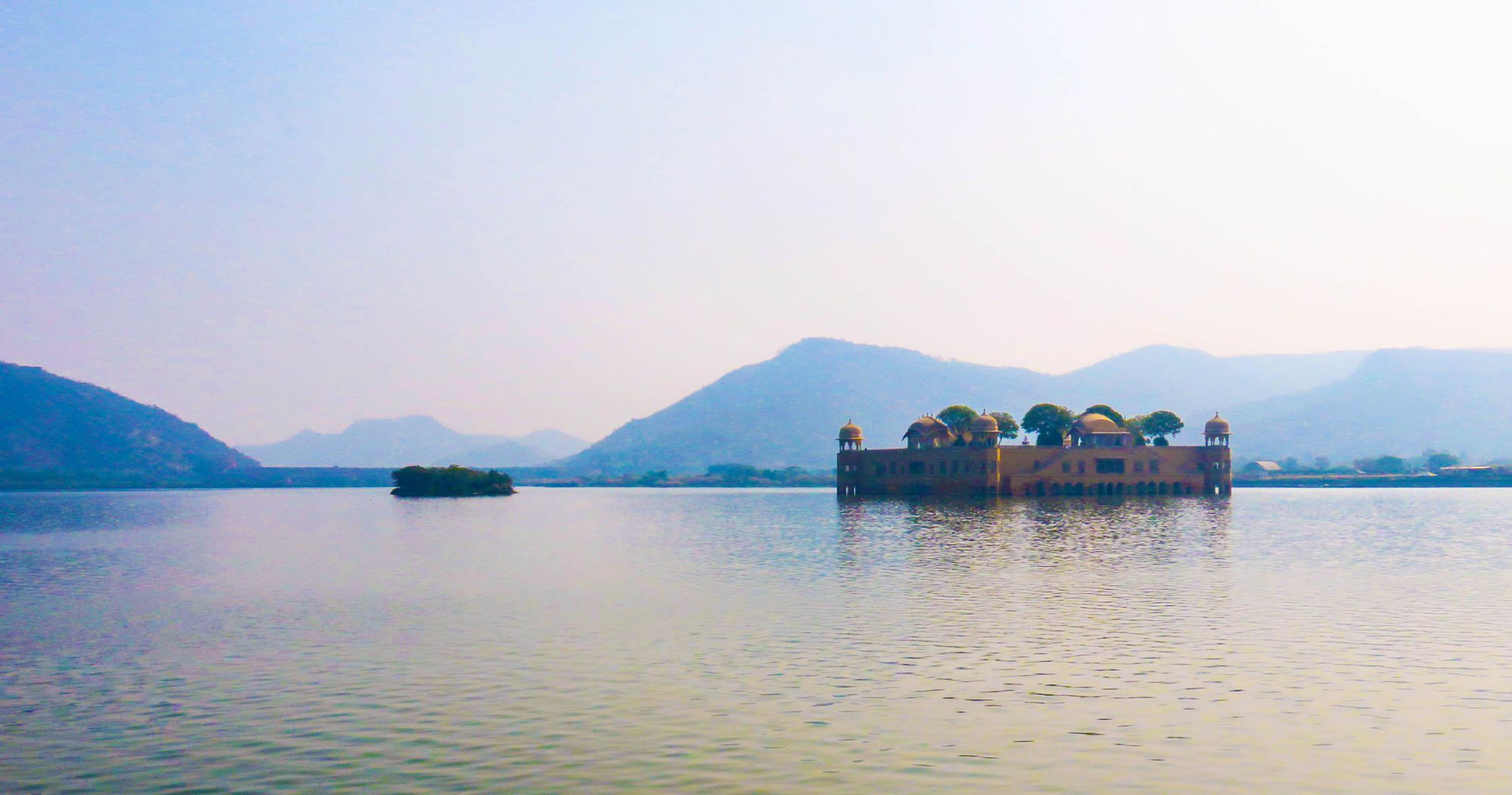 lake-palace-jaipur-mary-anne-erickson