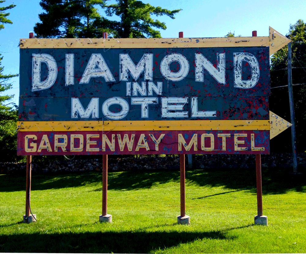 diamond-inn-motel-mary-anne-erickson