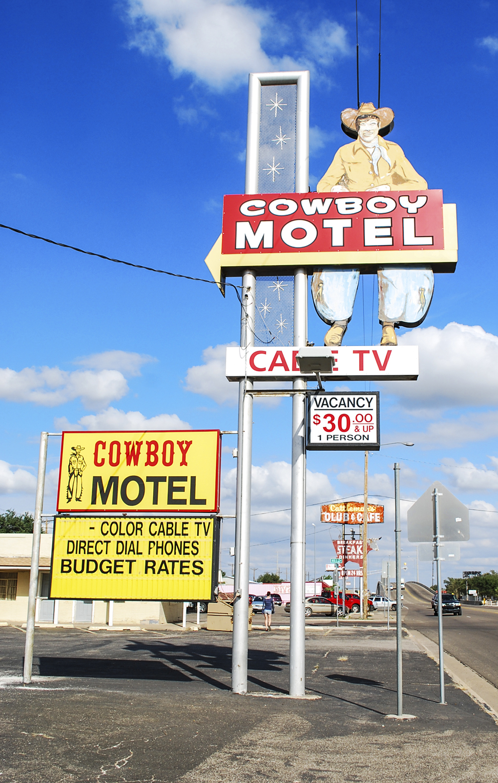 photograph of the Cowboy Motel in Amarillo Texas