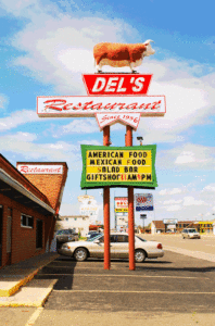 photograph of Del's Restaurant sign, Tucumcari New Mexico