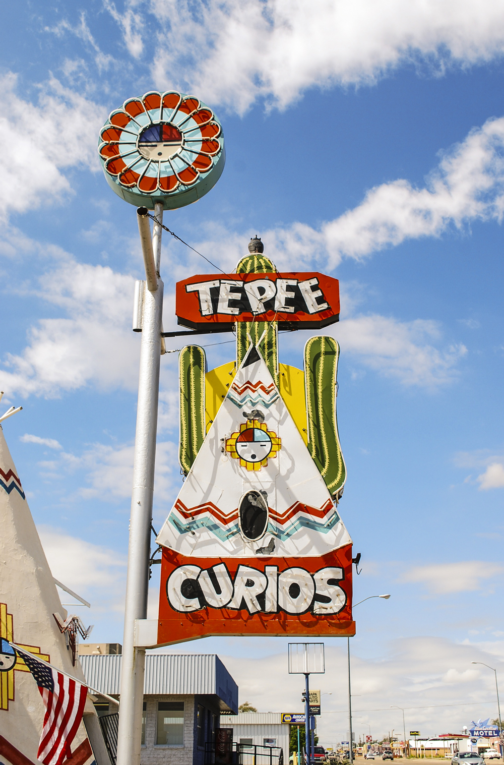 photograph of the Tee Pee Curios sign in Tucumcari, New Mexico